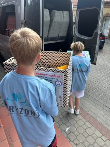 Koło wolontariatu w szkole dla dzieci z autyzmem