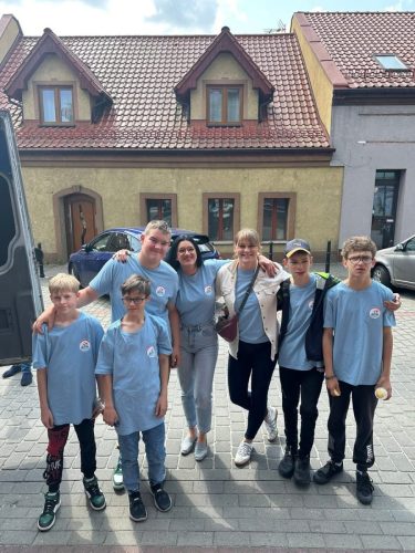 Koło wolontariatu w szkole dla dzieci z autyzmem